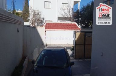 Etage de Villa Gloria à Louer à Cité EL Ghazela