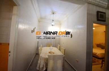 À vendre, rez-de-chaussée avec studio indépendant