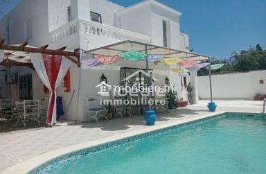 Villa avec piscine location estivale à Hammamet