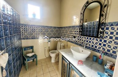 BELLE VILLA AVEC PISCINE PRIVÉE EN ZONE TOURISTIQUE