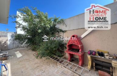 Villa Rosay à Vendre à Ain Zaghouan Nord