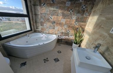 Villa S+4 toute neuve avec grand jardin à vendre à Hammamet Sud 51355351