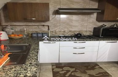 Maison arabesque S+4 à vendre à Béni Khiar 51355351