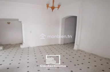 Sublime Villa à vendre à Ennkhilet, Ariana