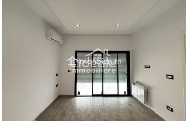 À Vendre Villa Moderne avec Piscine à Hammamet Nord