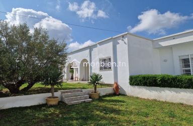 Villa avec jardin et piscine à vendre à Hammamet Sud51355351