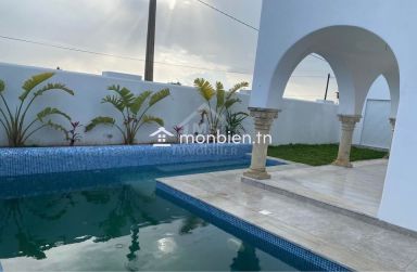 Charmante villa s+3 avec piscine à Hammamet à vendre 51355351
