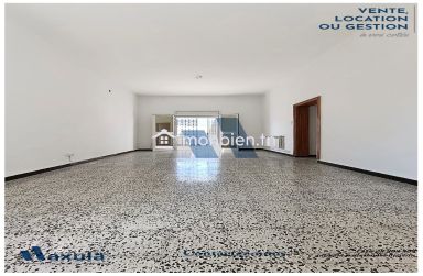 À LOUER ÉTAGE DE VILLA S+3 AVEC ENTRÉE INDÉPENDANTE À SIDI REZIG