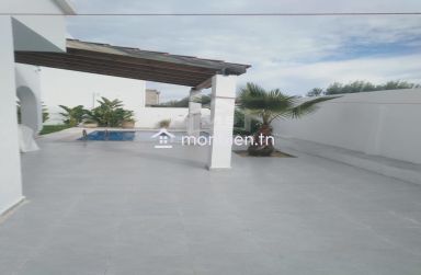 Villa avec jardin et piscine à vendre à Hammamet Sud51355351