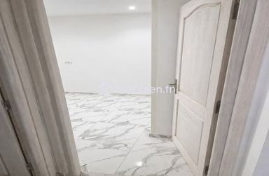 À Louer – Appartement S+2 avec Grande Terrasse à Cité El Khadhra**