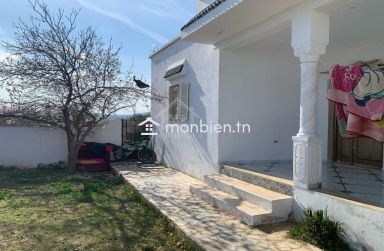 Belle maison S+2 avec jardin à Hammamet Sud à vendre 51355351