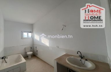 Immeuble Temui à Vendre à Bhar Lazreg, La Marsa