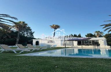 Villa d’exception à louer – Séjour de prestige en bord de mer à Hammamet