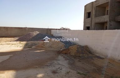 Terrain clôturé de 315 m² à KM71 coté plage à vendre 51355351