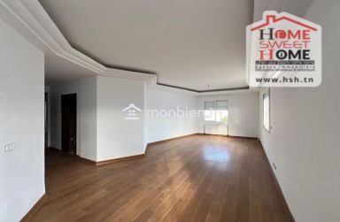 Villa Mirna à Louer aux Berges du Lac 1