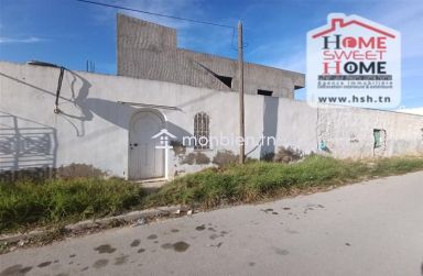 Terrain Villa Dora à vendre à Ain Zaghouan Sud