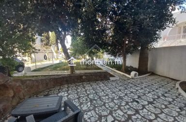 Une villa avec jardin à vendre à Hammamet 51355351