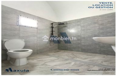 À LOUER VILLA S+4 À USAGE BUREAUTIQUE FACE À LA MER DE RADES PLAGE