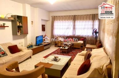 Etage de Villa Konfita à Vendre à La Marsa