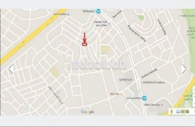 Mourouj1 -Maison : 4 appartements/4 garages/2 studios/3 emplacements voitures/3 entrées