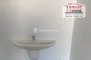 Bureau Nostre à Louer à La Soukra