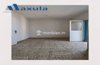 À VENDRE APPARTEMENT S+2 SANS VIS-À-VIS À RADES SNIT