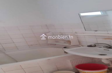 À Louer – Appartement S+2 Meublé à Cité El Khadhra