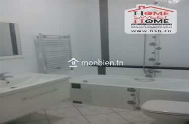 Etage de Villa S3 Phirouza à Vendre au Kram