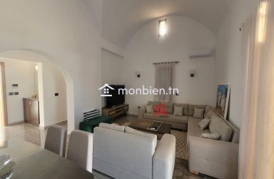GRANDE MAISON À VENDRE SUR MEZRAYA DJERBA ZA