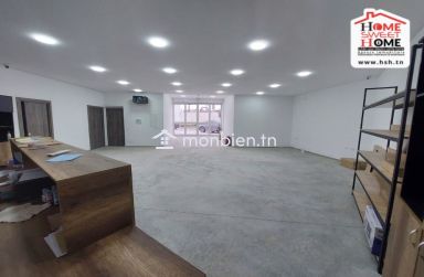 Local Zarhena à Louer à Charguia