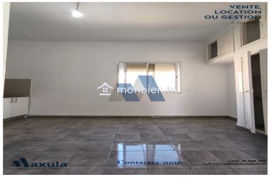 À LOUER ÉTAGE DE VILLA S+3 AVEC ENTRÉE INDÉPENDANTE À SIDI REZIG