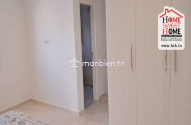 Villa Émeraude Noire à Vendre à Carthage Hannibal