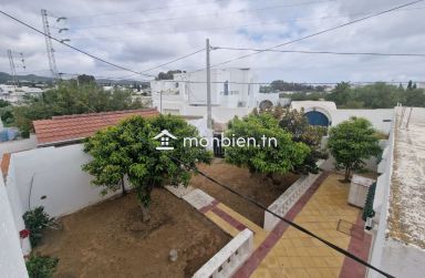 Maison S+2 avec jardin à vendre à Hammamet 51355351