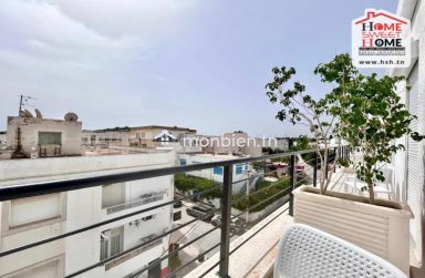 Etage de Villa S1 Cynda Meublé à Louer à La Marsa Plage