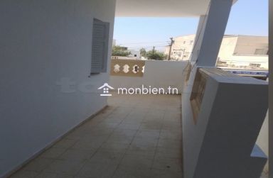 **À Louer – Appartement S+3 au Bardo**