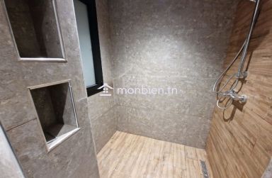 Un duplex avec piscine presque fini à vendre 51355351