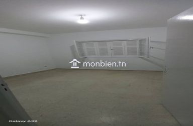 Appartement S+3 à Manar 1