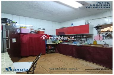 À VENDRE MAISON D’ANGLE S+5 À RADES MALLEHA