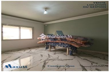 À VENDRE APPARTEMENT S+2 AU 1ER ÉTAGE À RADES SNIT