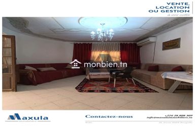 À VENDRE MAISON D’ANGLE S+5 À RADES MALLEHA