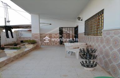Maison S+2 avec jardin à vendre à Hammamet Sud 51355351