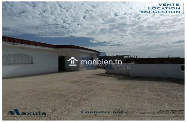 À VENDRE MAISON D’ANGLE S+5 À RADES MALLEHA