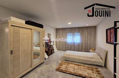 Villa d’Exception avec Jardin et Piscine