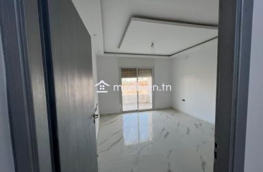 Charmant triplex tout neuf à Hammamet Sud à vendre 51355351