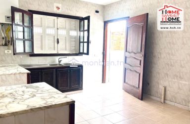 Immeuble Cloette à Vendre à La Marsa