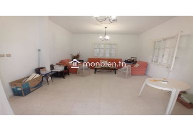 À Vendre  Exceptionnelle RDC de Villa à Ariana ville