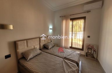 GRANDE MAISON À VENDRE SUR MEZRAYA DJERBA ZA