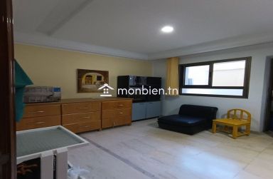 *À Louer – Bureau Haut Standing Hall + 3