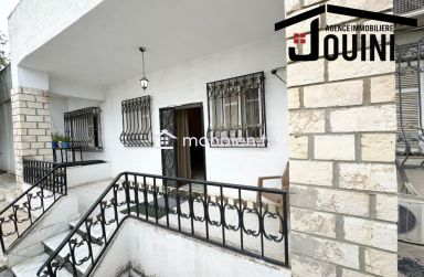 Maison Emplacement Exceptionnel à Beb Saadoun