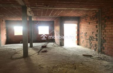 Maison avec garage encours de construction à Hammamet à vendre 51355351